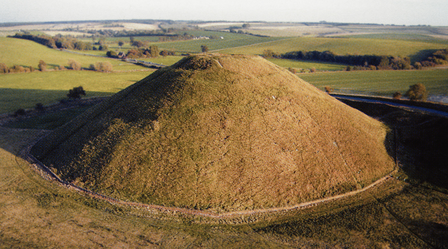 Silbury Hill Avebury The World's Largest Prehistoric Stone Circle
