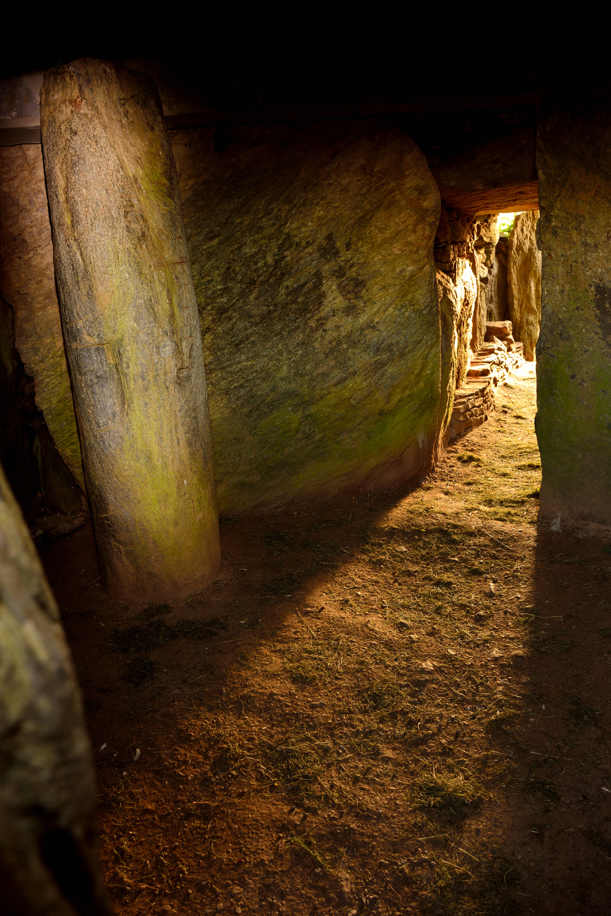 Bryn Celli Ddu summer solstice. Wales. Archaeology