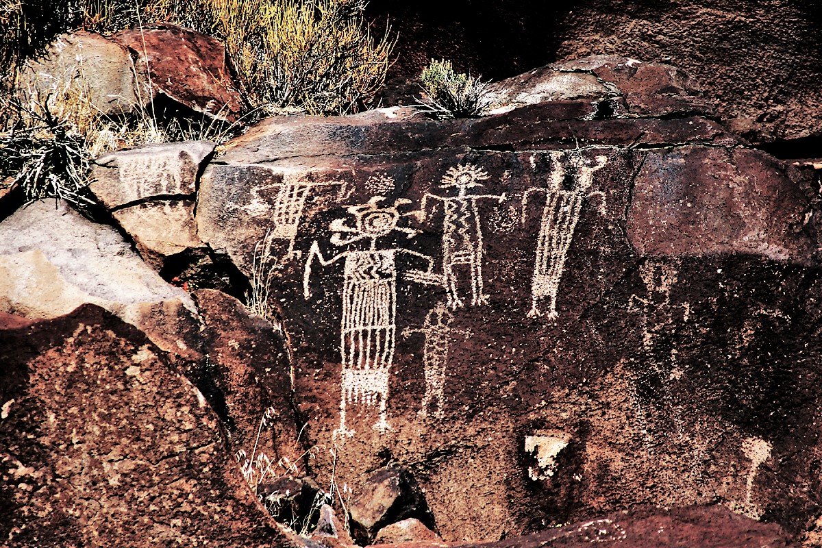 Celestial Thunder  Weather Shamanism and Ghost Dance Theology in Native California and the Great Basin