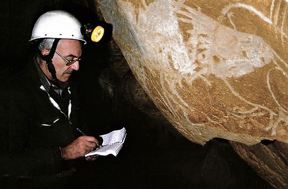 Jean Clottes Chauvet cave France rock art