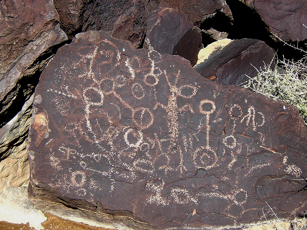 Little Lake petroglyphs