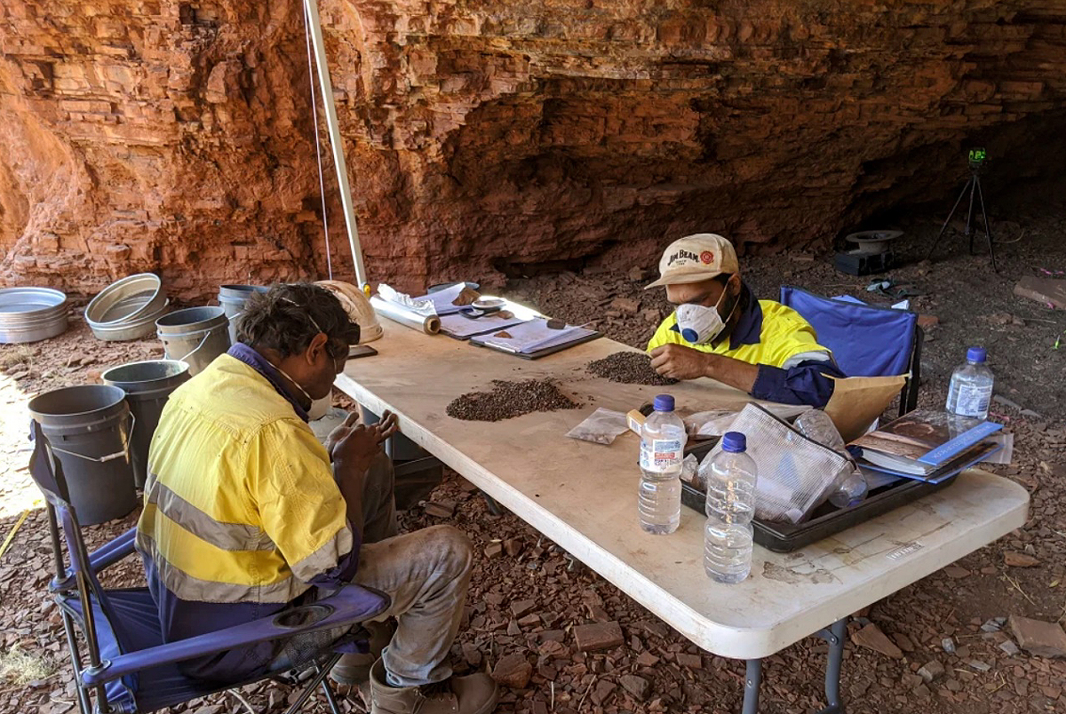 Pilbara heritage site Western Australia Fortescue Metals Group rock shelters campsites rock paintings engravings