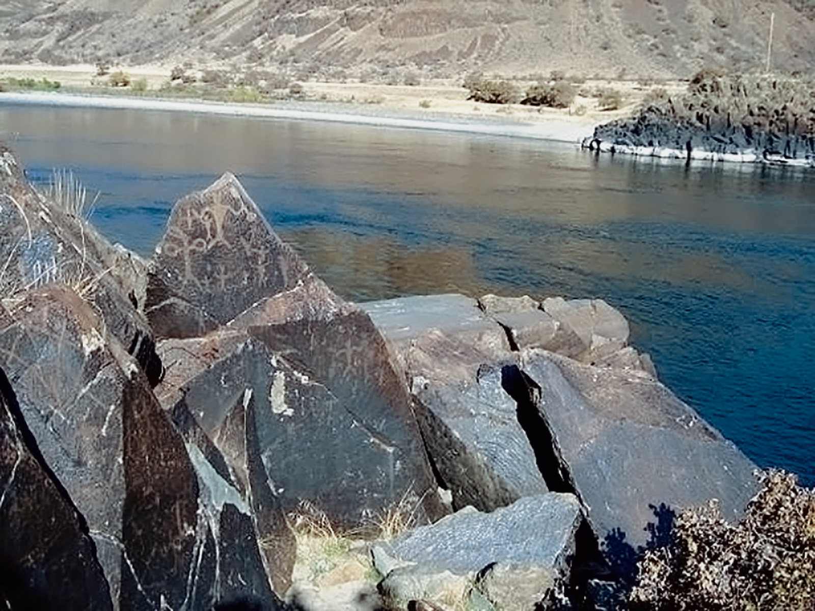 Oregon Territory America Rock Art Petroglyphs Pictographs