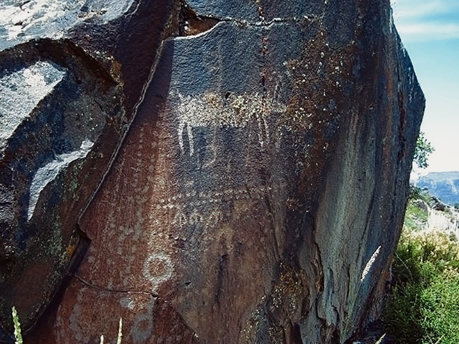 Oregon Territory America Rock Art Petroglyphs Pictographs
