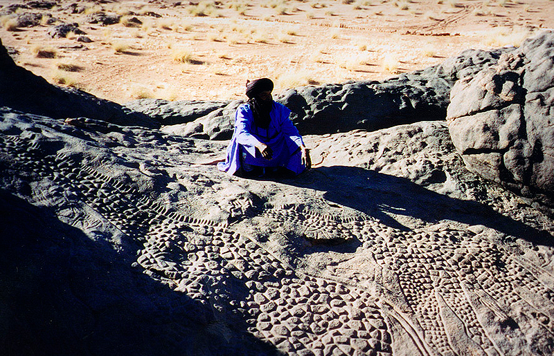 Bradshaw Foundation Rock Art Africa African Sahara Gallery Dabous Site with Guide Great Desert Photos Photographs Archaeology