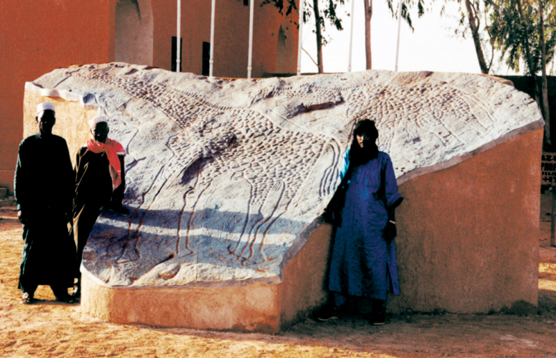Bradshaw Foundation Rock Art Africa African Sahara Gallery Giraffe Cast Agadez Airport Great Desert Photos Photographs Archaeology
