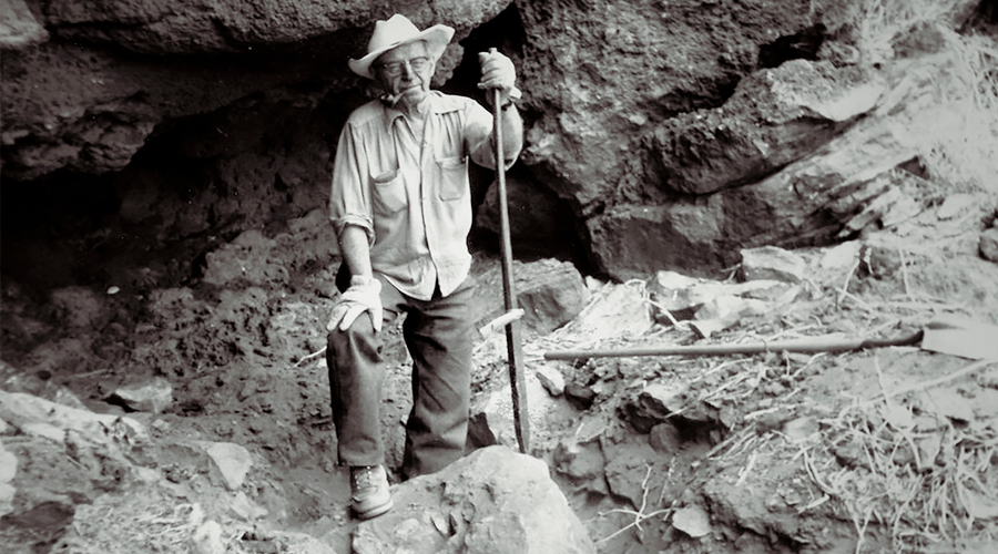 Rock Art of the Oregon Territory America United States Petroglyphs Pictographs Archaeology Prehistory Rockart