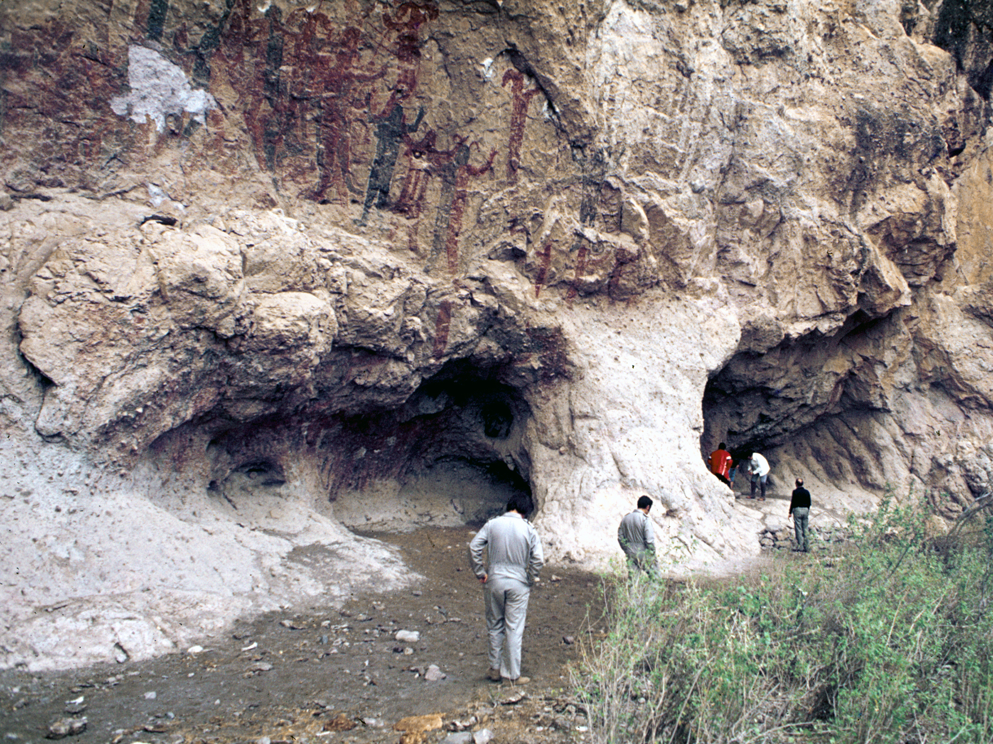 Rock Art Cave Paintings Petroglyphs Pictographs Baja California Mexico Archaeology USA America Bradshaw Foundation