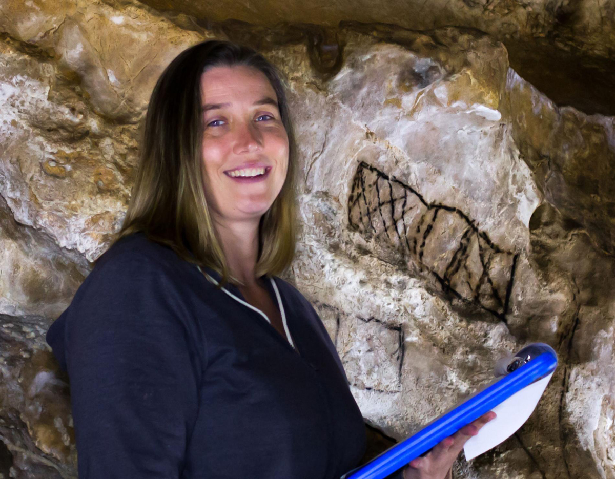 Neanderthals DNA cave art  paleoanthropologist Genevieve von Petzinger European National Geographic genetic paint Spain artists