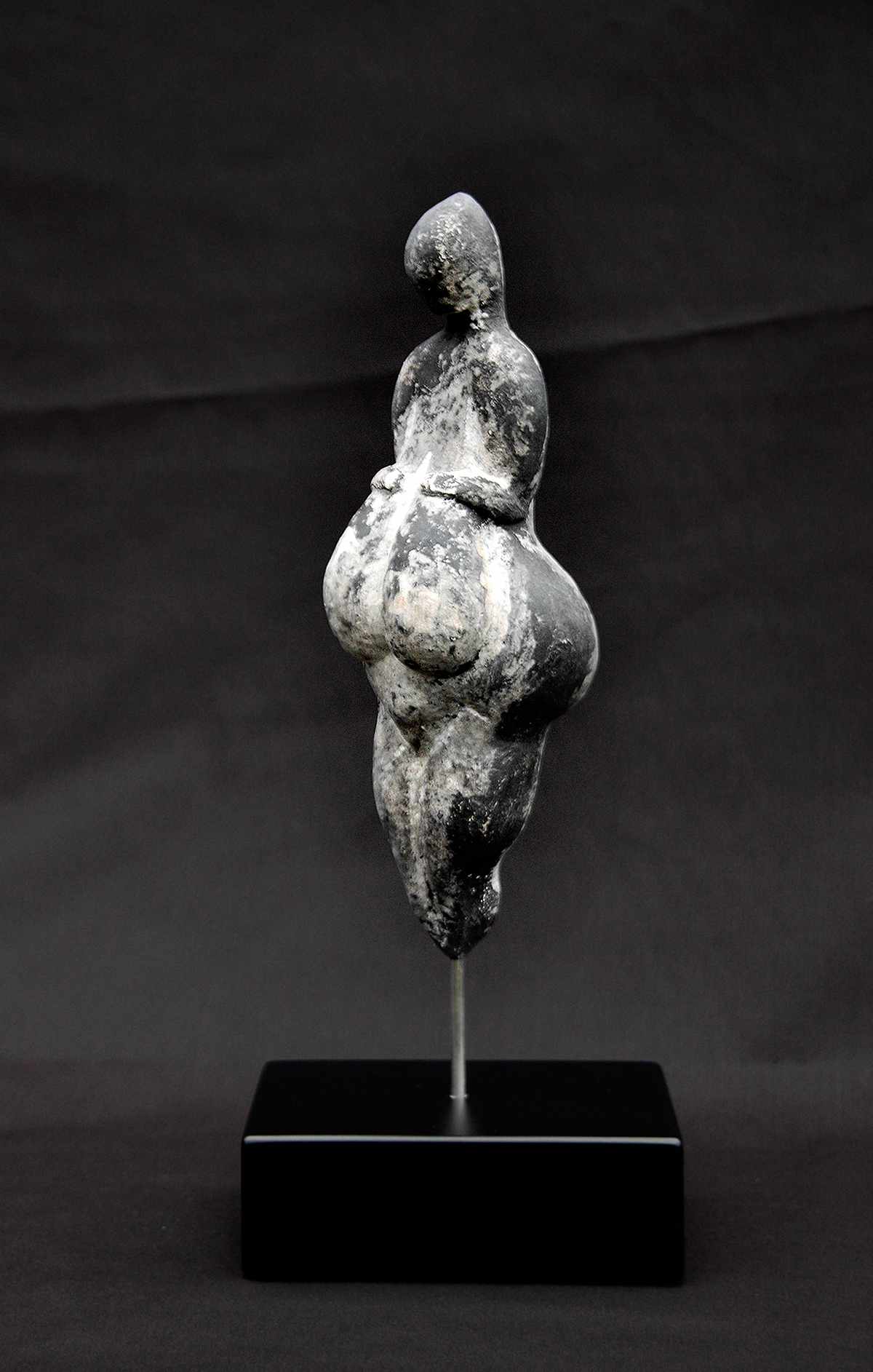 Palaeolithic figurines Lespugue sculptures women