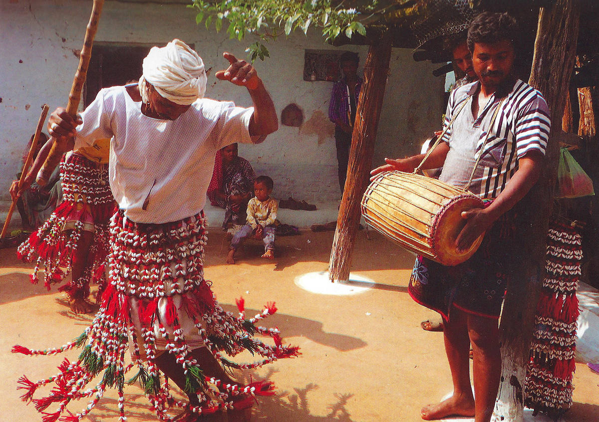 New Publication Rock Art and Tribal Art Madhya Pradesh Meenakshi Dubey-Pathak Jean Clottes India Bhimbetka