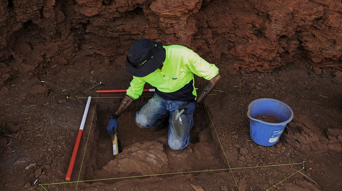 Pilbara heritage site Western Australia Fortescue Metals Group rock shelters campsites rock paintings engravings