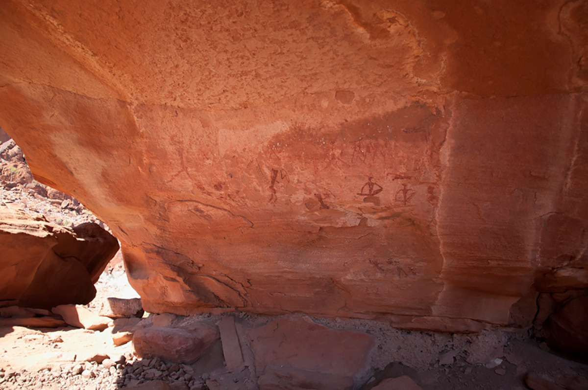 Artists /Ui- //aes Twyfelfontein Namibia UNESCO World Heritage Site petroglyphs rock art