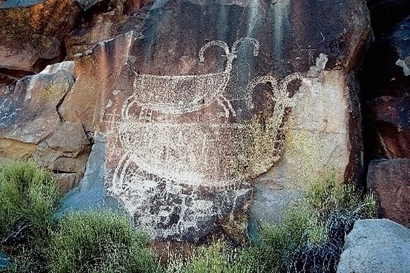 coso rock art bighorn sheep petroglyph canyon