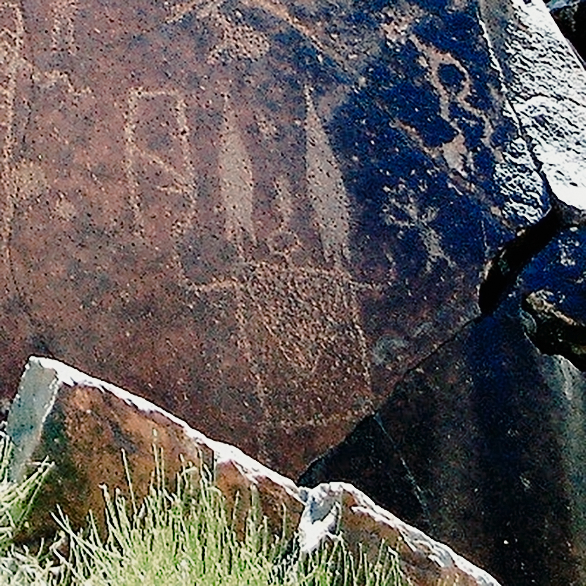 Rose Spring or Eastgate arrow points