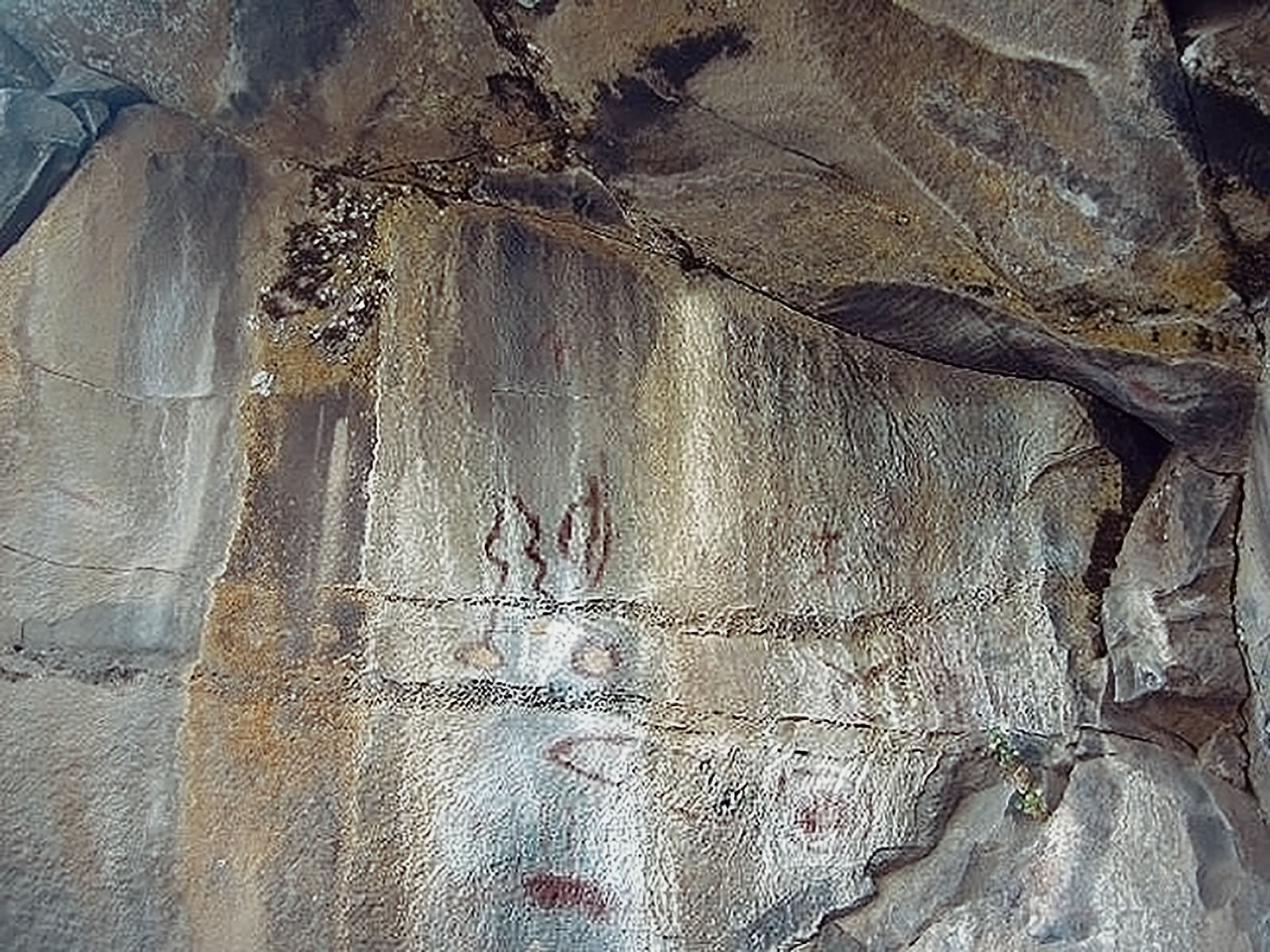 Rock Art Oregon Territory  Dry River Gorge Petroglyphs Pictographs Bradshaw Foundation Archaeology
