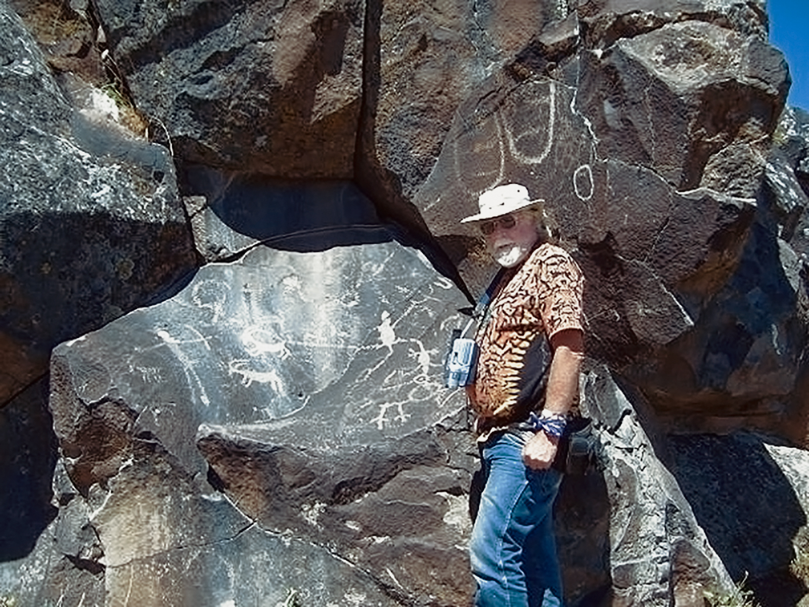 Oregon Territory America Rock Art Petroglyphs Pictographs